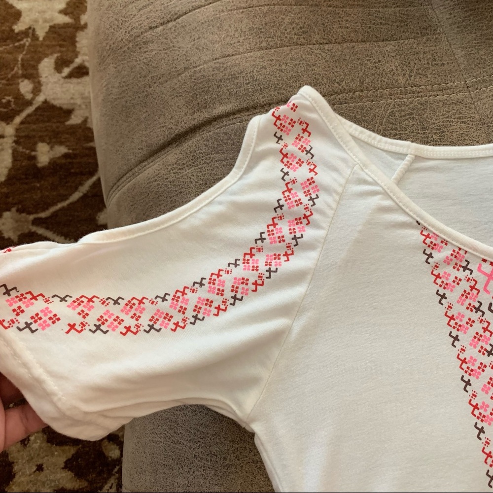 White Cold Shoulder Peasant Blouse - Picture 3 of 4